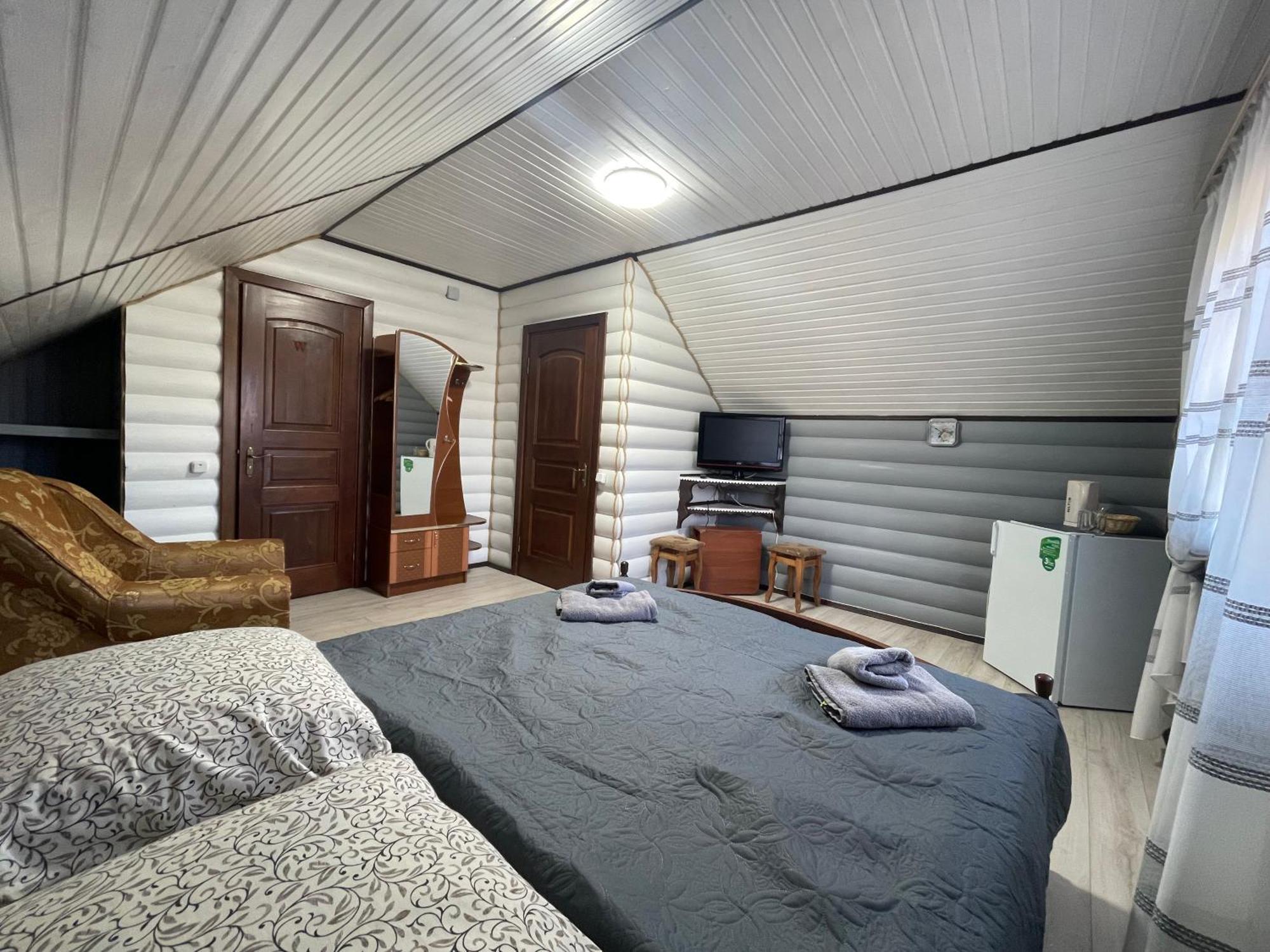 Sadyba U Halyny Sunrise Bukowel Exterior foto
